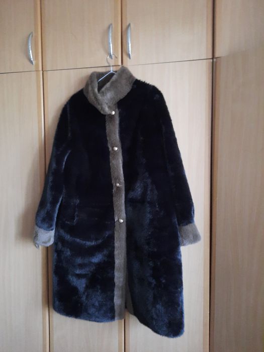 Продам  норку  полушуба  размер  54 .смс не  отвечаю,  только звонки.