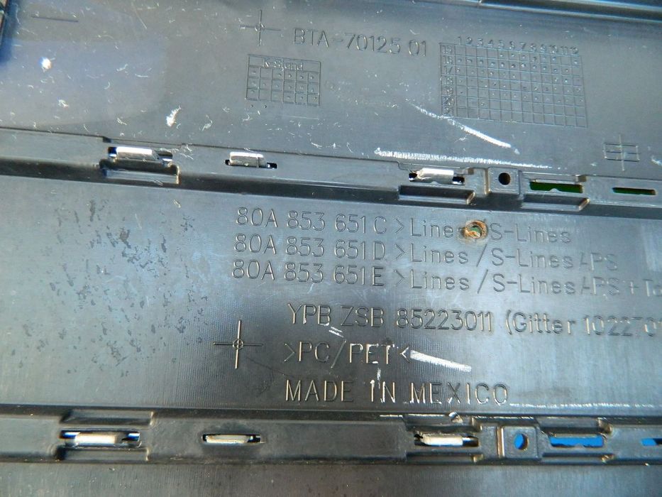 Grila Audi Q5 S-LINE model 2017, 2018 , 2019, 2020 cod 80A853651C