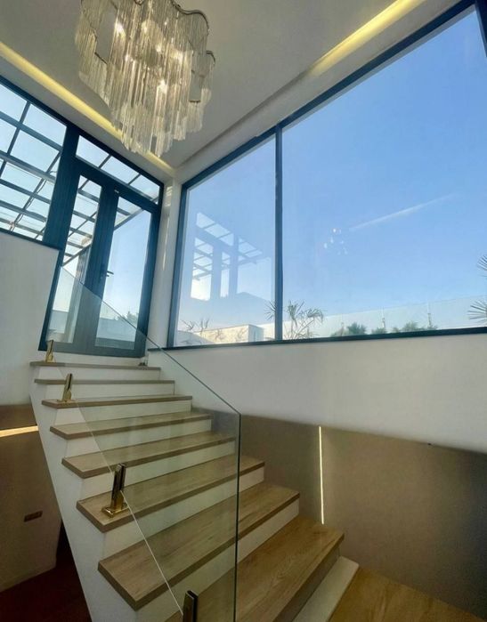 Мирзо Улугбекский район 400м2
Ул. Циолковского 
Дом