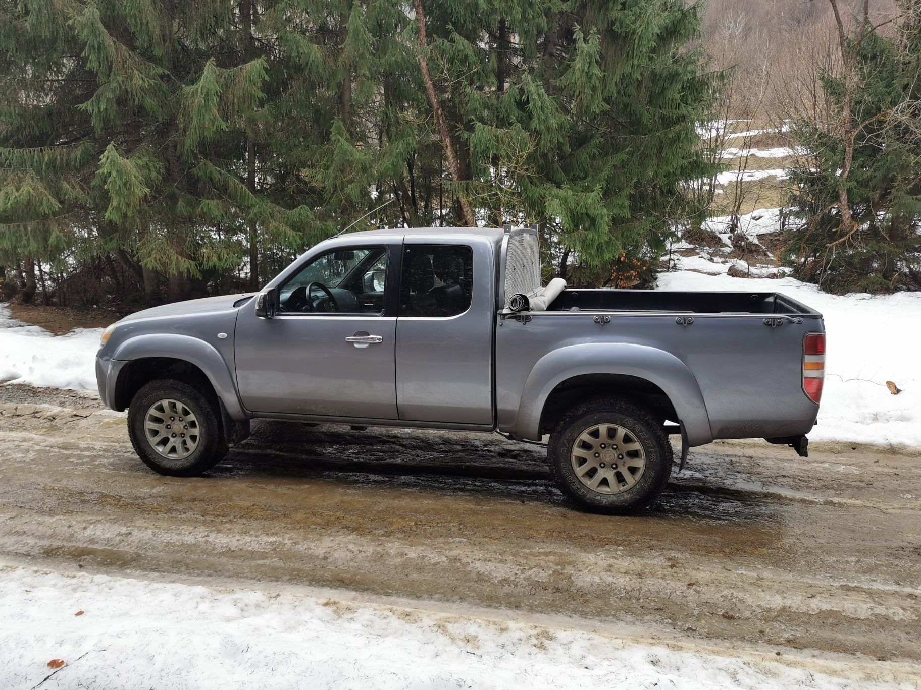 Vând Mazda bt502009