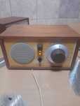 Vind radio Tivoli model two