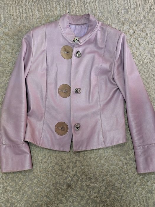 Отдам курточку, кожа, 44 размер