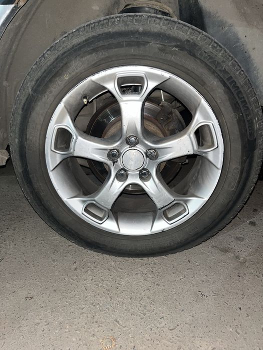 205/60 R16 обмен с дискоми на R15