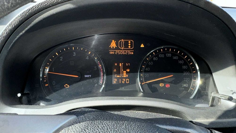 toyota avensis T27 diesel la pret bun