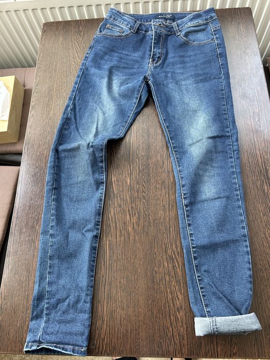 Blugi lungi marimea M