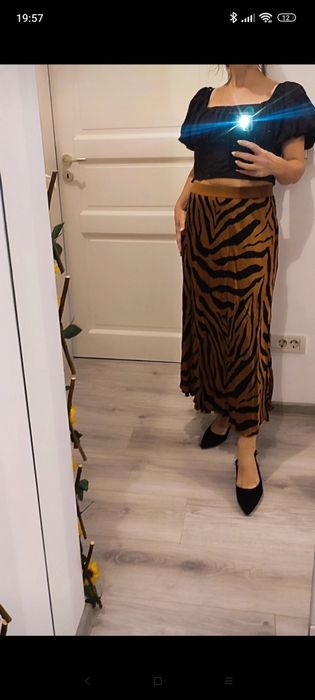 Fustiță maxi, imprimeu leopard, banda lata elastica in talie