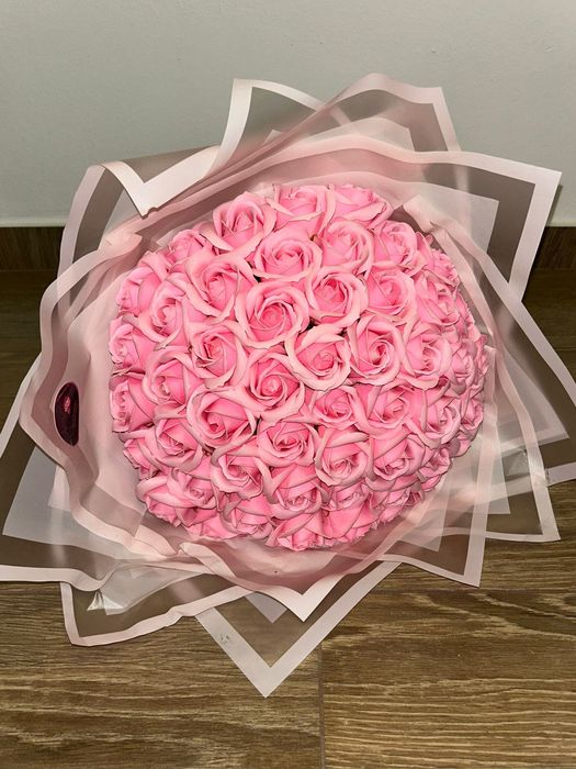 Buchete trandafiri săpun 200/100/80 lei