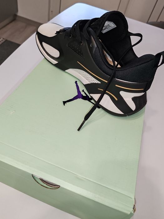 Adidași Nike Jordan Heir PF