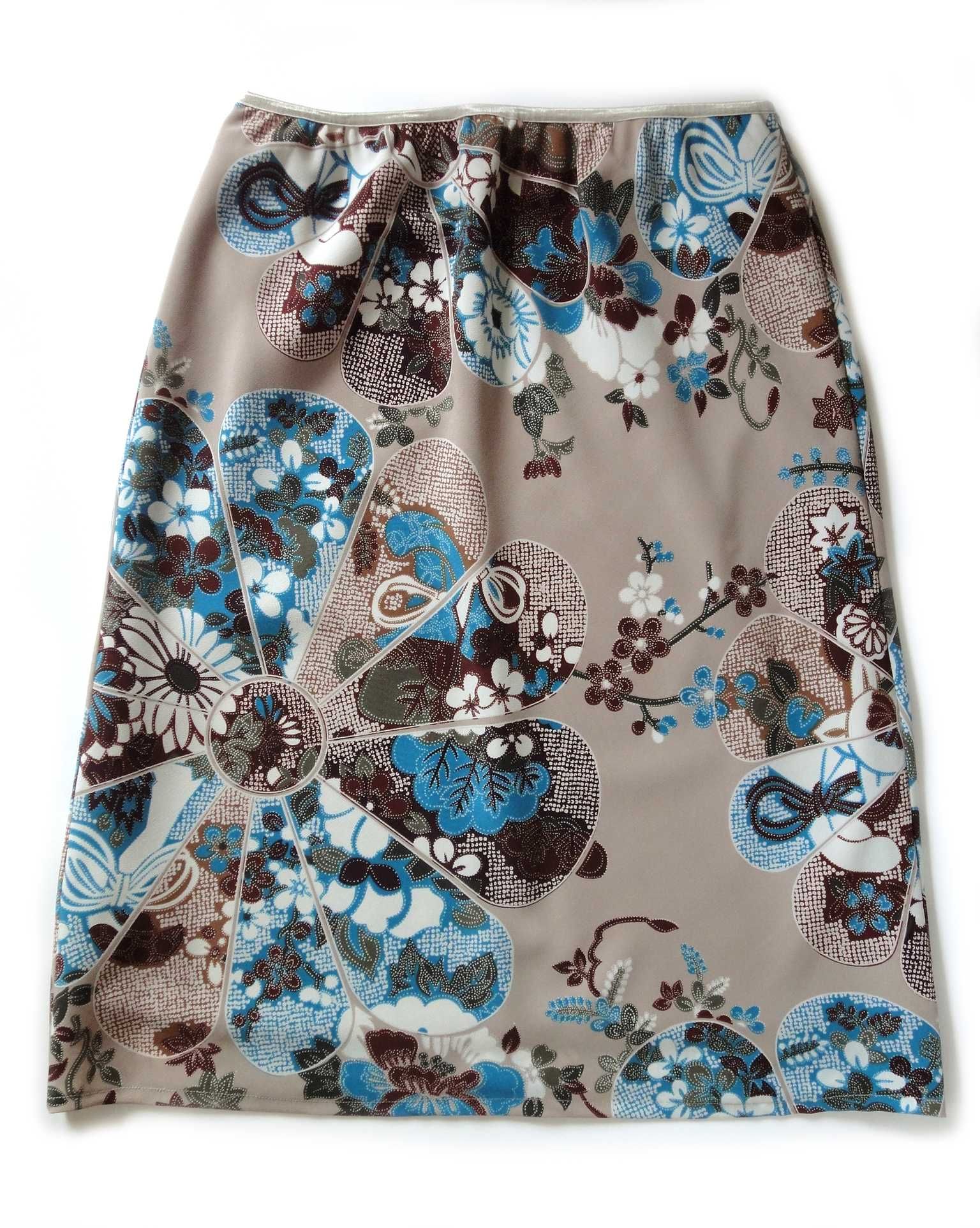 Vero Moda красив десен пола