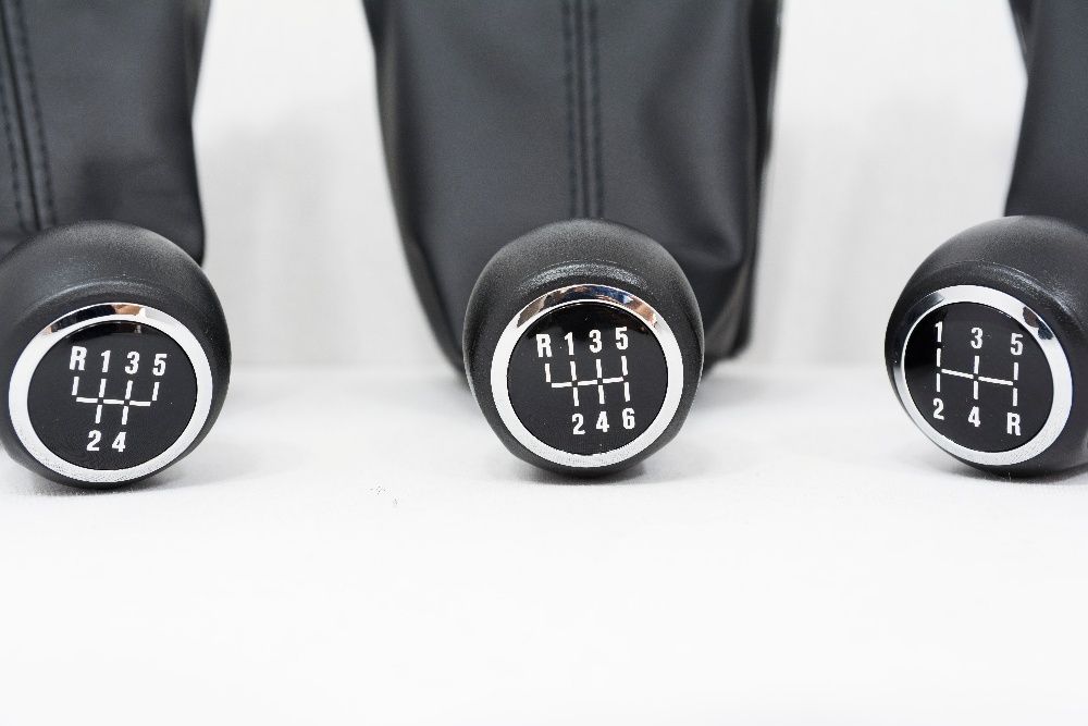 Топка за скоростен лост с маншон OPEL/VAUXHALL Astra H 5 и 6 скорости