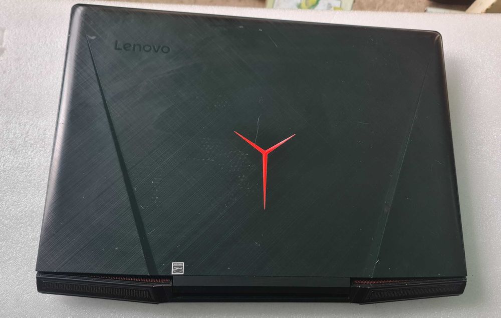Lenovo legion y910 / 17.3 / 75hz/ GTX 1070 8GB