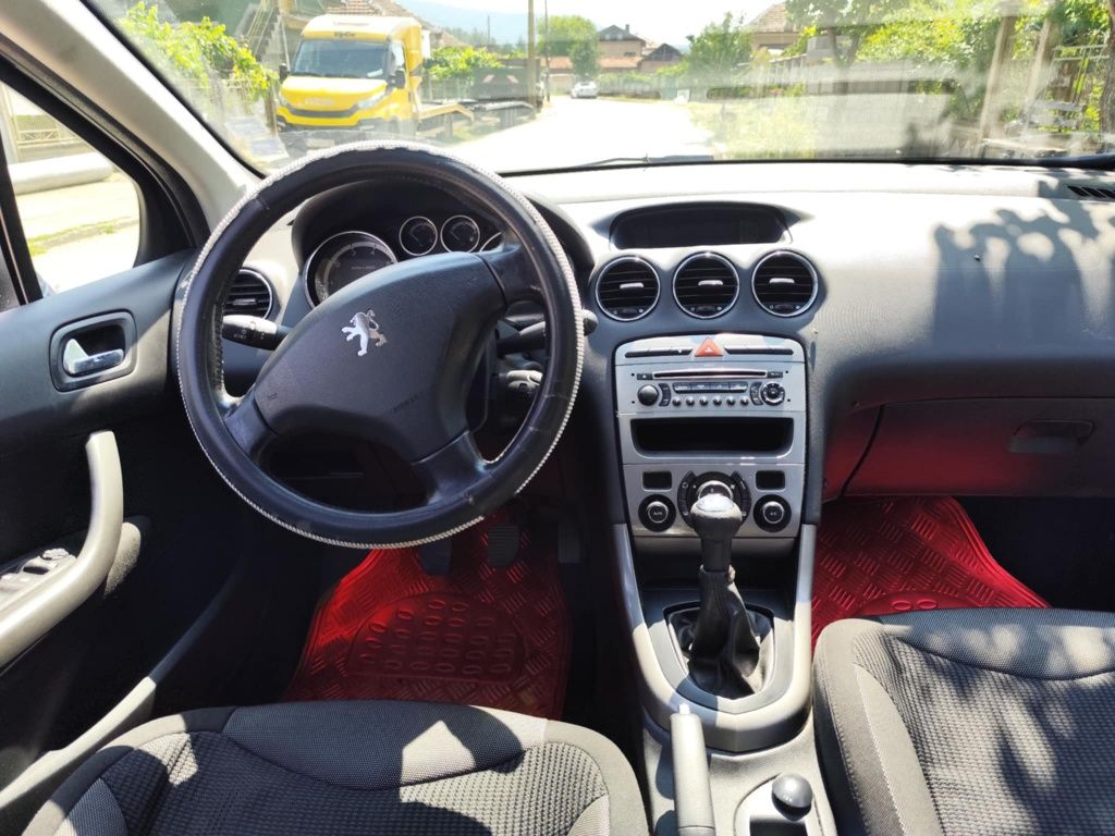 Peugeot 308 1.6i 120 к.с.