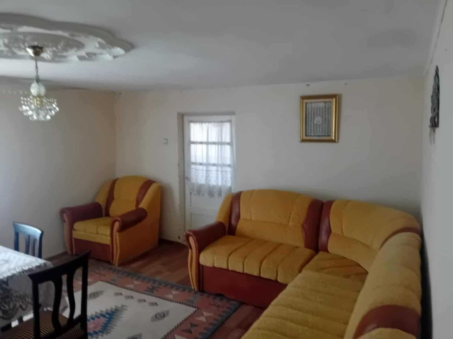 Vila 140mp Savinesti la sosea teren 1000mp toate utiliatile locuibila