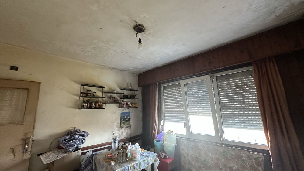 Продава се едностаен апартамент с тераса и гледка – 4-ти етаж