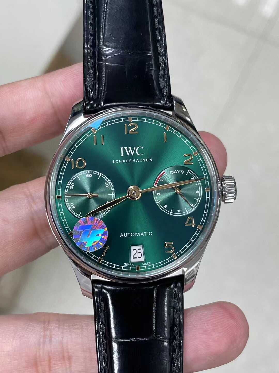 iwc schaffhausen 7 days  Часовници