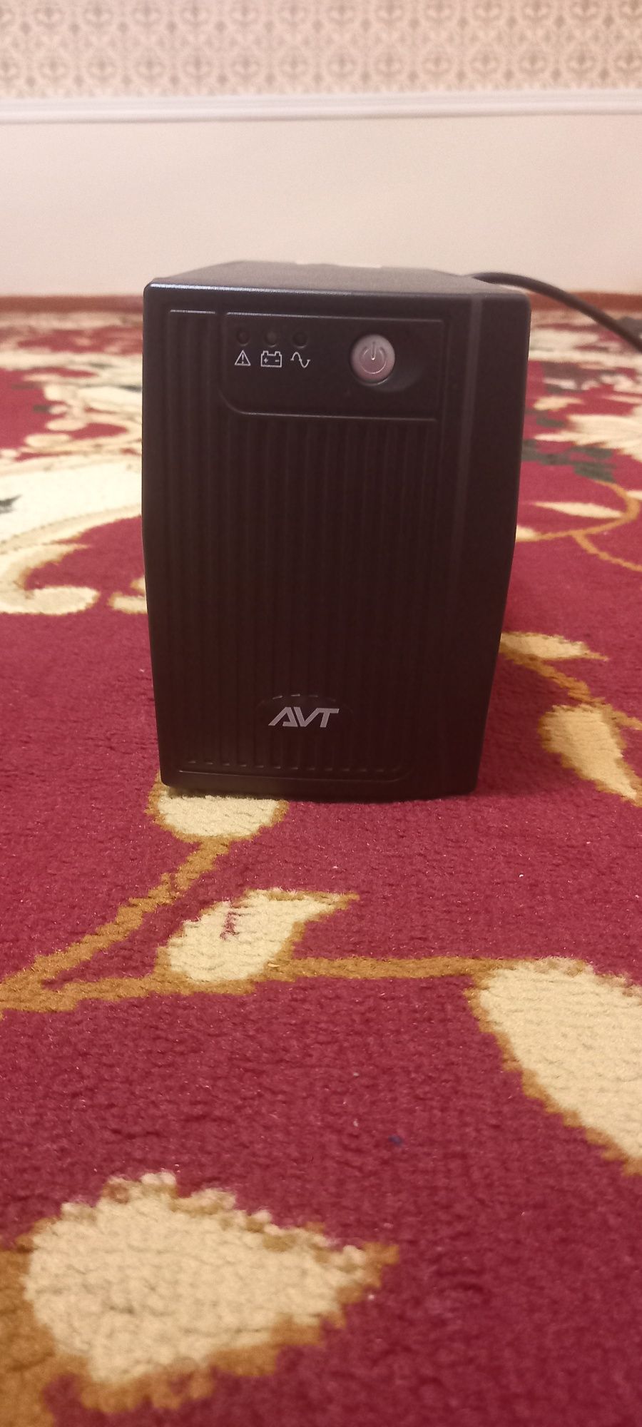 AVT KS 850 UPS источник памятник