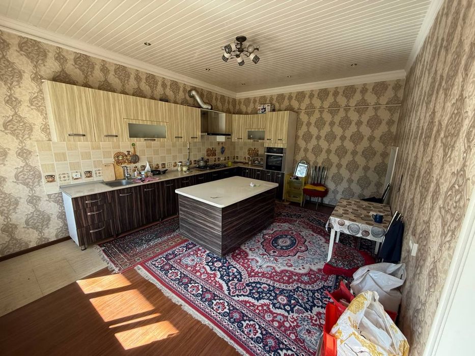 Продаётся Дом в Юнусабадском районе Телебашня 5 Соток