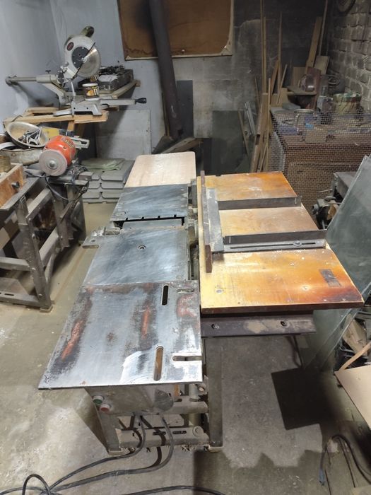 Циркулярно фуговальный станок