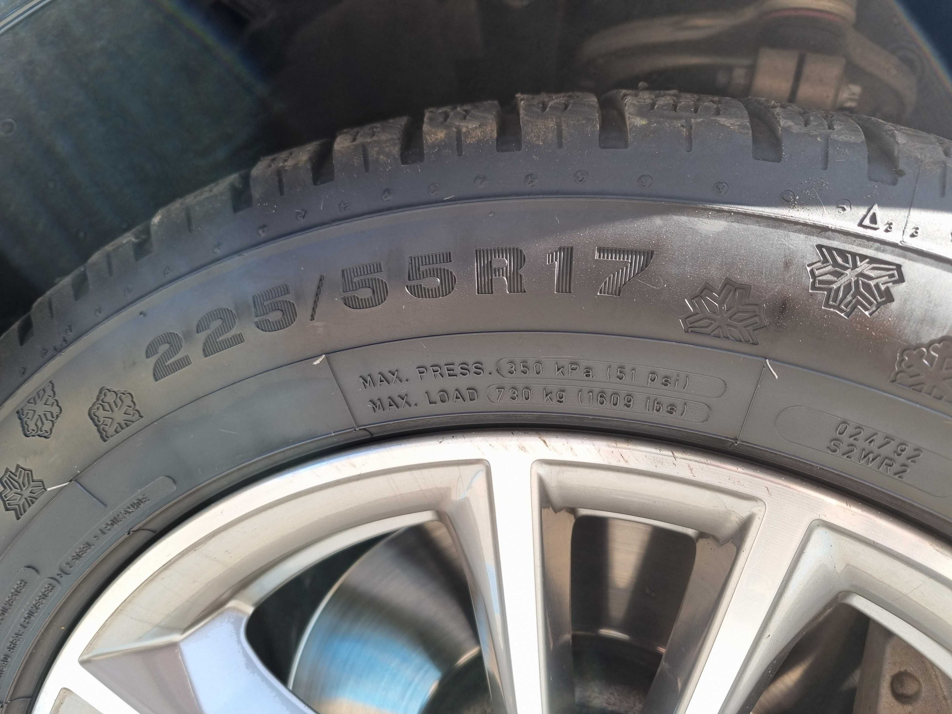 Джанти с гуми 17' 5×112 за BMW G30/G31 2019г. DUNLOP