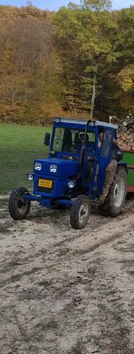 Tractor u445 de vânzare