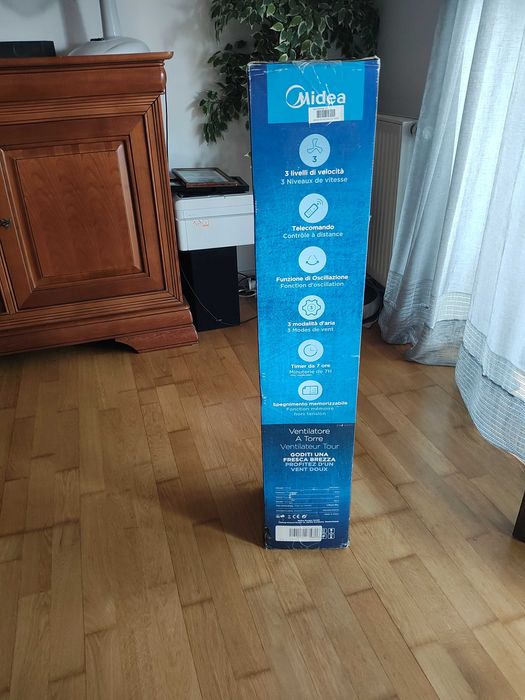 ventilator vertical cu telecomanda 500W