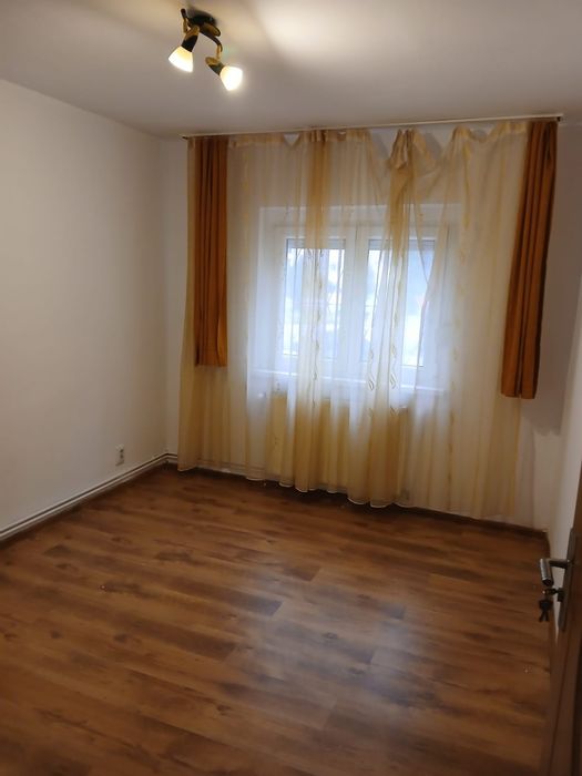 Apartament 3 camere