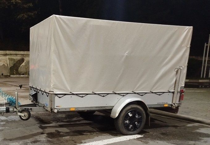 Remorca 750 kg Stema