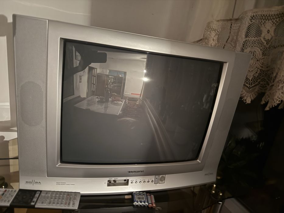 Продам телевизор