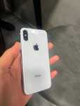 Iphone X sotiladi rangi oq.