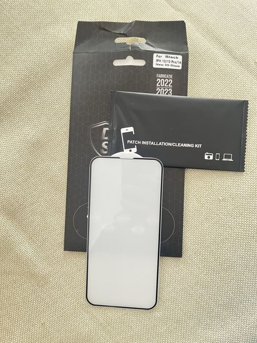 Folie sticla Doctor Shield- pentru iPhone 13/13Pro/14 Black ,Noua