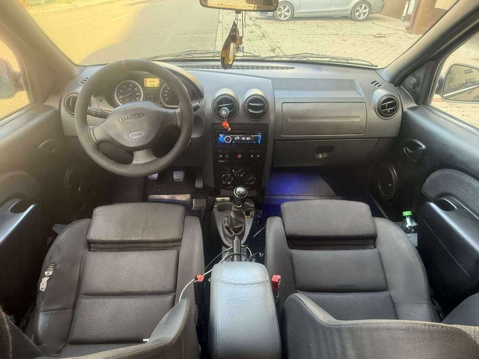 Vand Logan 1.4mpi 2007