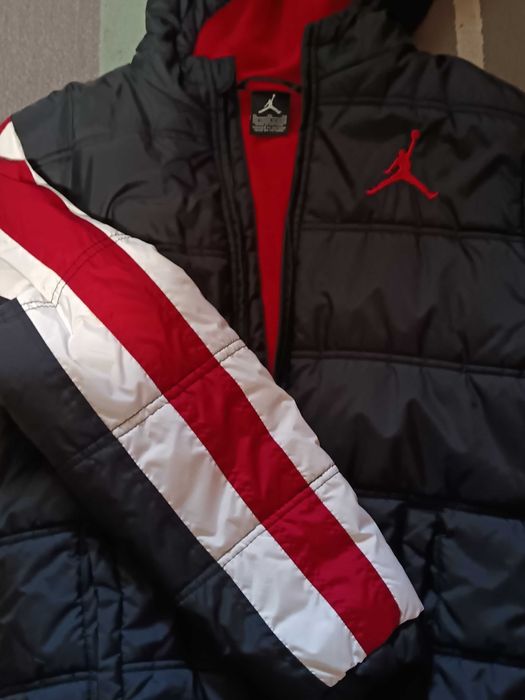 Jordan яке зимно 158-170см, ХЛ