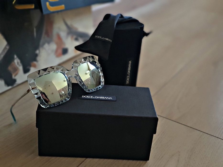 Любим модел Dolce&Gabbana baby blue слънчеви очила