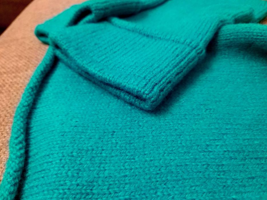 NOU Set Caciula si manusi 100% lana