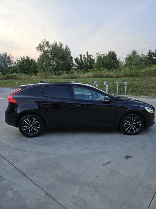 Volvo V40 2.0D 120cp
