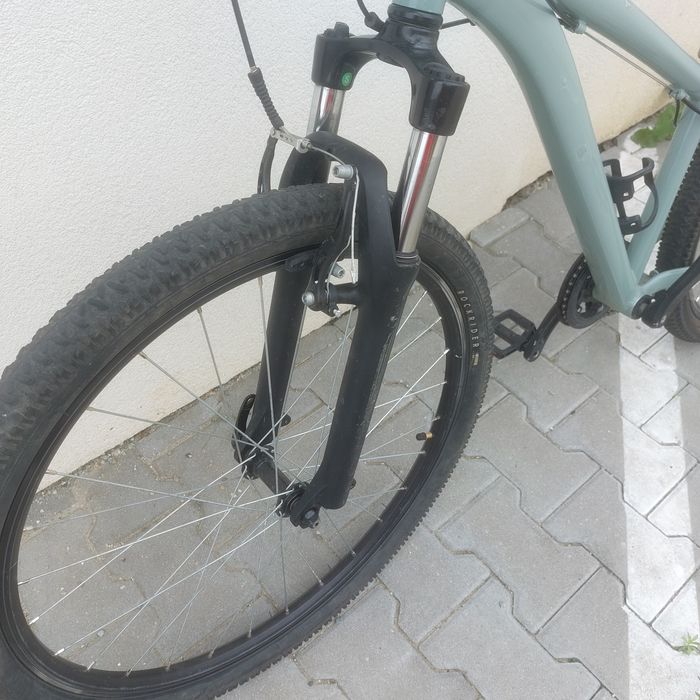 Vând bicicletă Rockrider st500