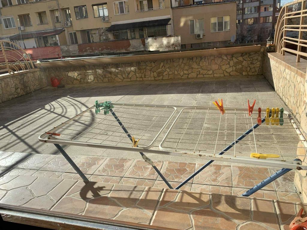 Апартамент под наем