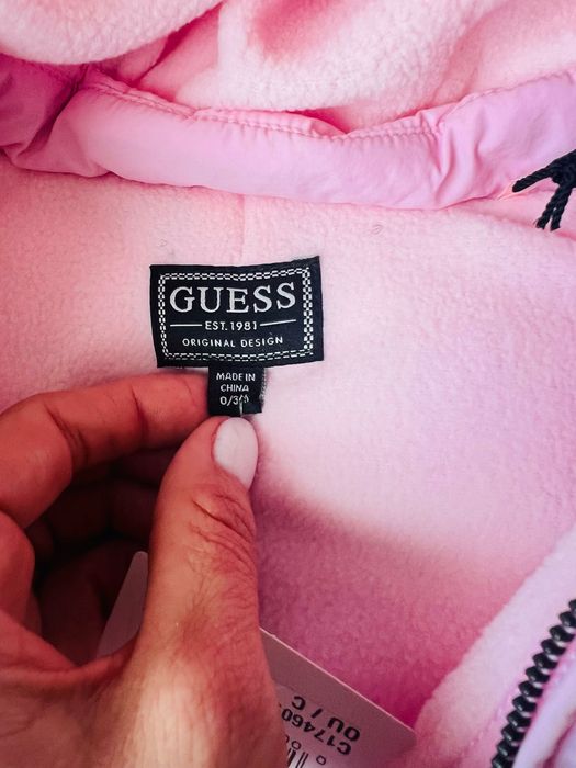 Guess- Детски космонавт 0-3 месеца РАЗМЕР 2-3 M/ 56-62 СМ