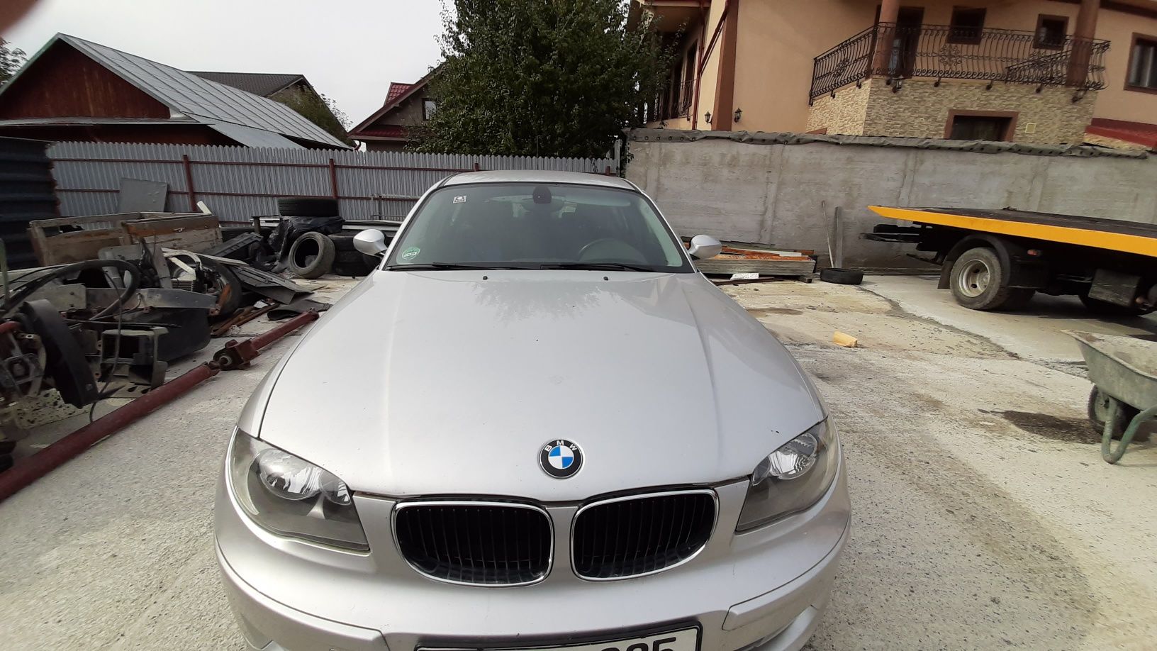 Trager cu armatura bara fata bmw seria 1 e87