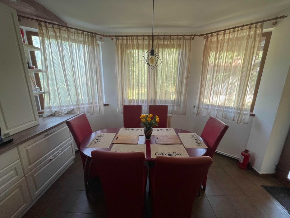 Proprietar: Vila mobilata + teren 800 mp la 600 m de Hanul 3 Sarmale