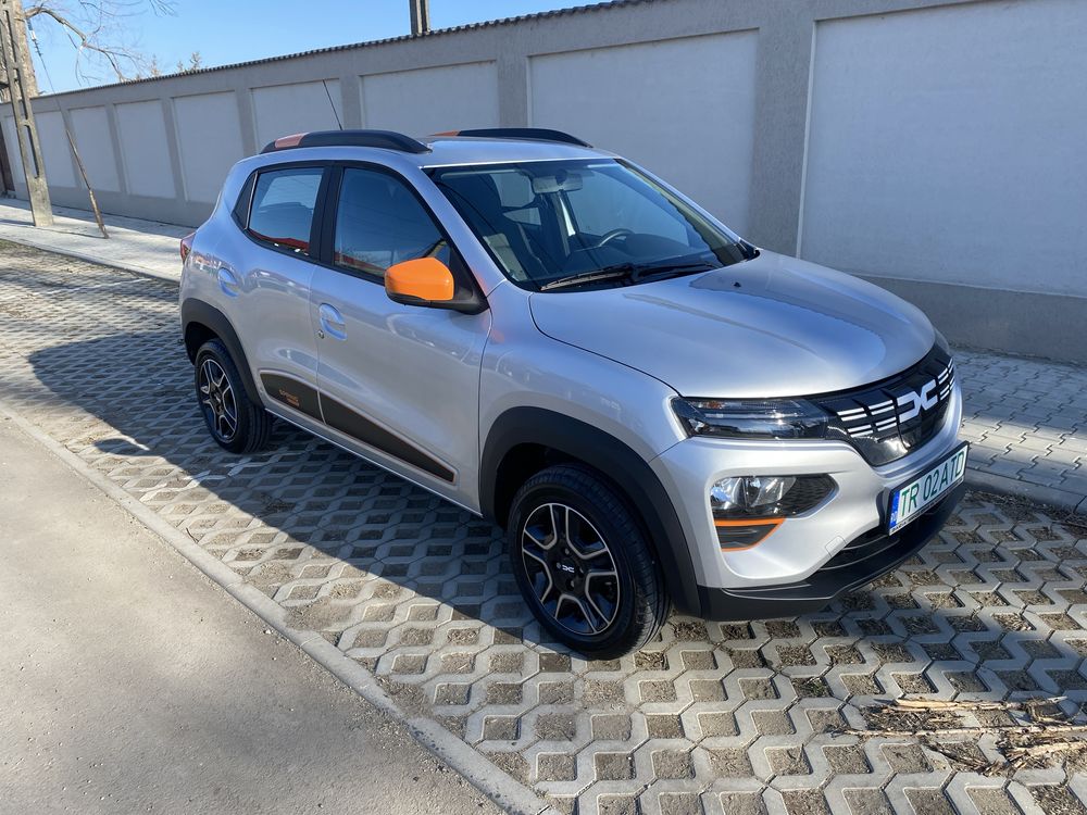 Vand/ schimb Dacia Spring Expression in garantie
