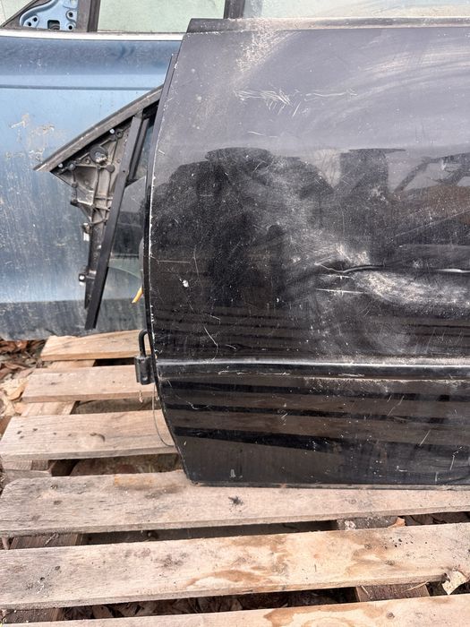 Задна лява врата ауди а3 8л / audi a3 8l