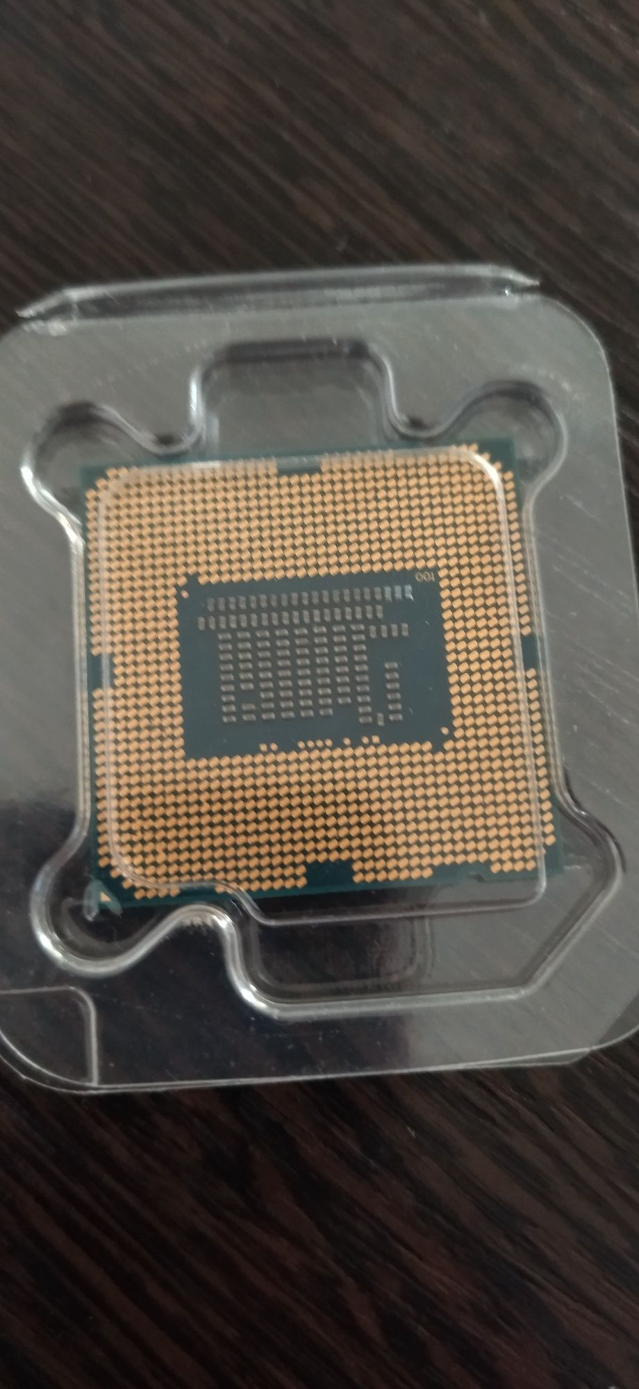 Продам двух ядерный Процессор intel Celeron 2,6 Ghz  G1610  L325 C219