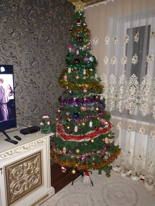 Продам искусственную елку, 2 м