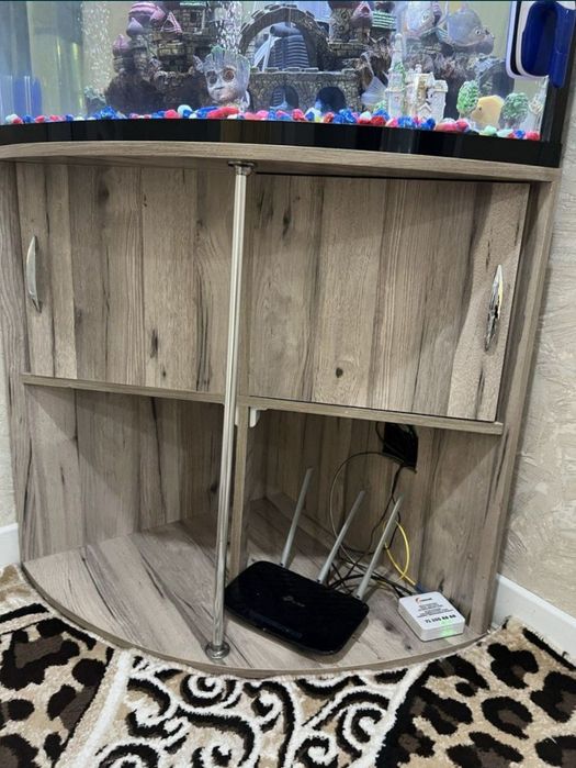 Аквариум сотилади