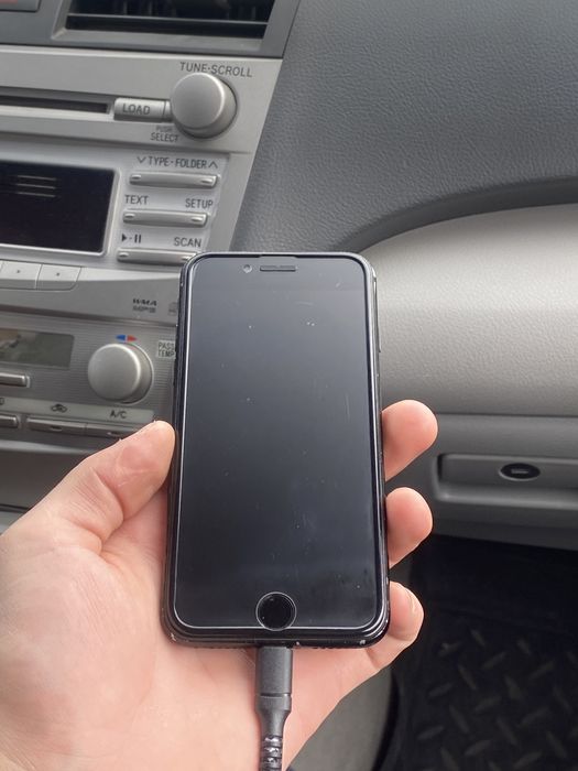 Iphone 7 в отличном состоянии