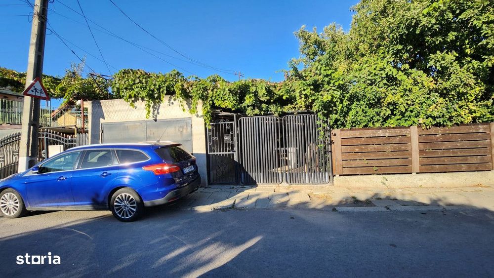 Casa 3 camere cu garaj Viile Noi