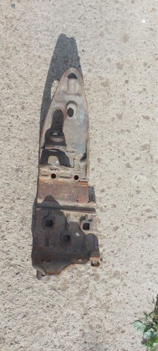 Лыжа от косилки, прочная, заводская.