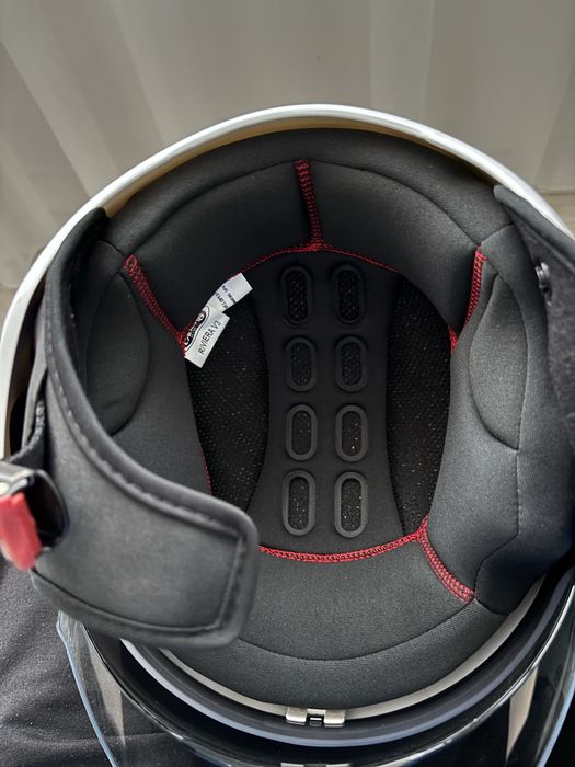 Casca Caberg riviera v3