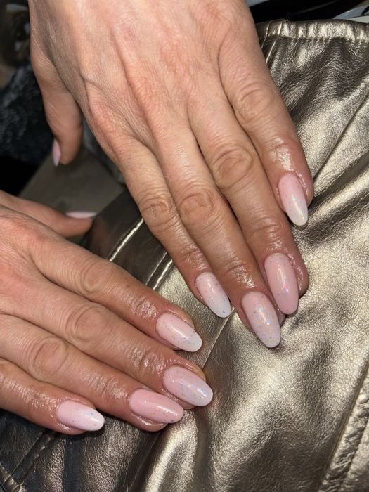 Unghii cu gel sector 4